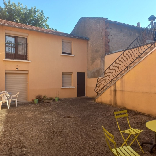  Annonces VAL DE SAONE : Immeuble | LA TOUR-DE-SALVAGNY (69890) | 162 m2 | 550 000 € 